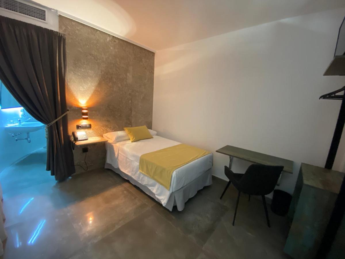 Hotel Boutique Angel Santa Cruz De Mudela Ngoại thất bức ảnh