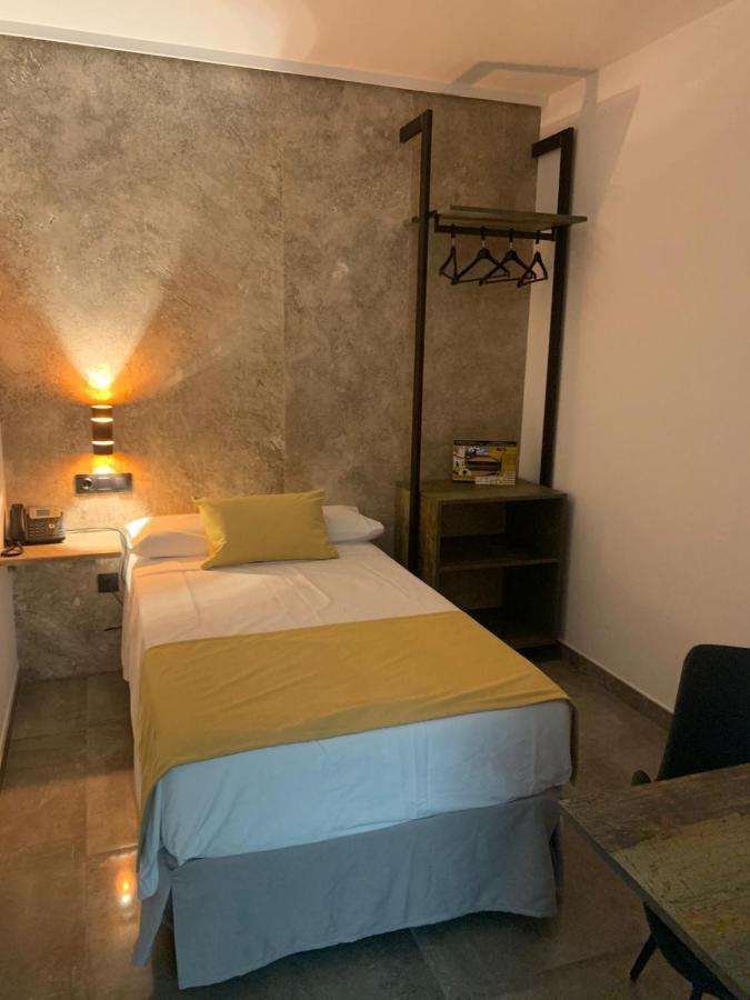 Hotel Boutique Angel Santa Cruz De Mudela Ngoại thất bức ảnh