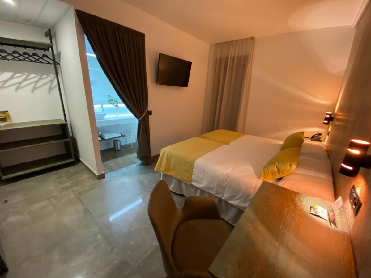 Hotel Boutique Angel Santa Cruz De Mudela Ngoại thất bức ảnh